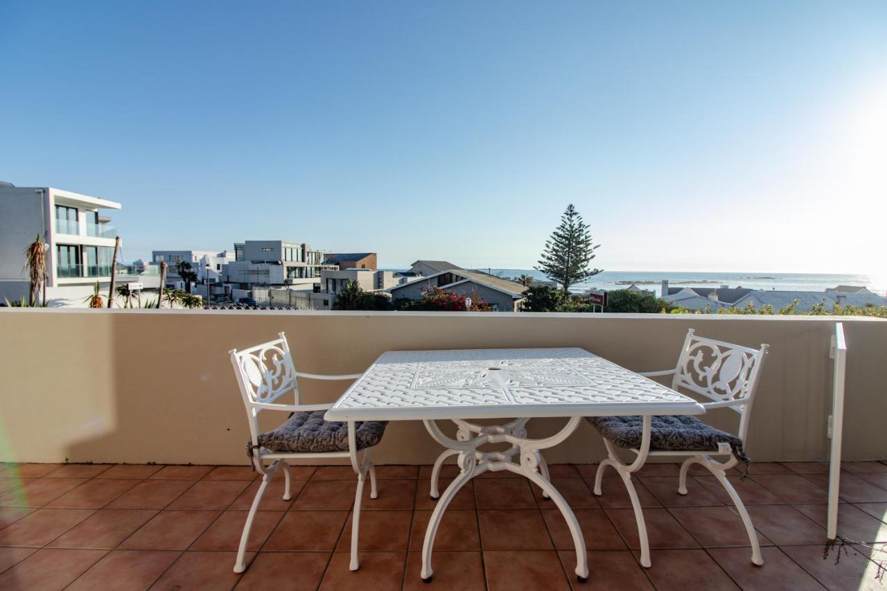 Blaauw Village Guest House Bloubergstrand Zewnętrze zdjęcie