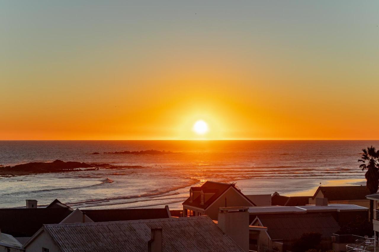 Blaauw Village Guest House Bloubergstrand Zewnętrze zdjęcie